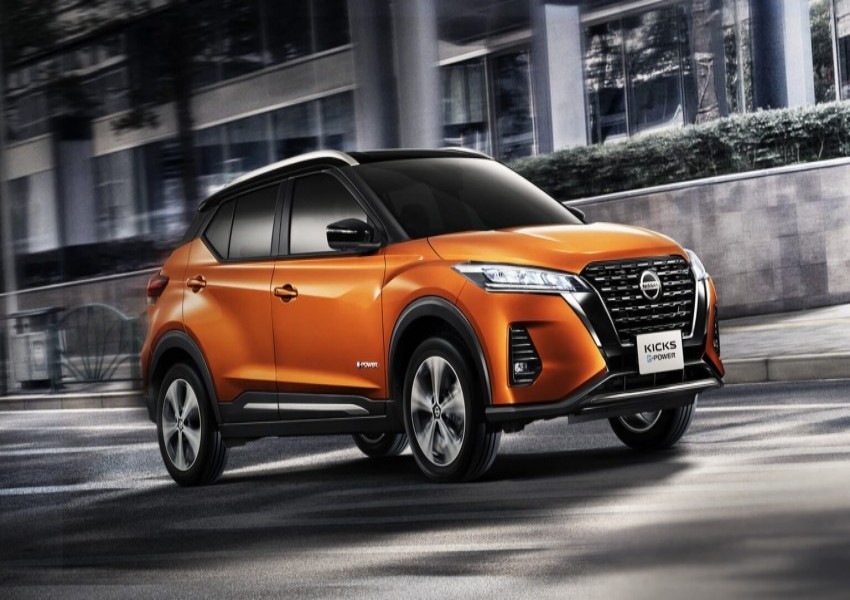 Nissan Launches New Compact SUV in Japan