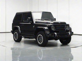 212 T10 Off-Roader SUV